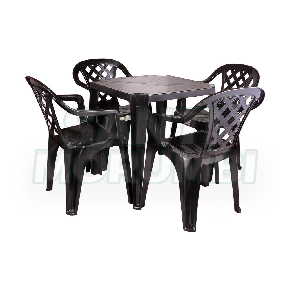 Conjunto de Mesa e Cadeiras de Plástico Preta